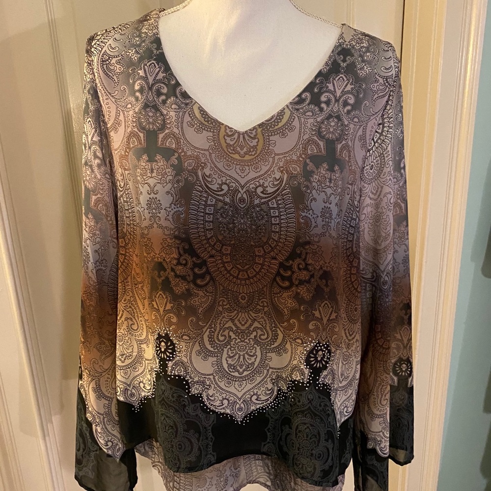 NWT One World Flowy Blouse Medium